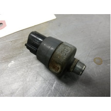 105J118 Engine Oil Pressure Sensor From 1996 Toyota Camry  2.2